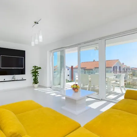 Royal Ii Casa de hóspedes Vodice