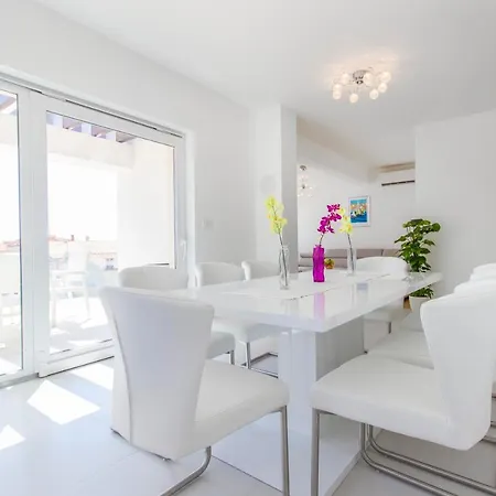 Casa de hóspedes Royal Ii