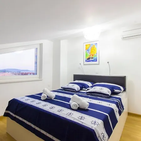 Royal Ii Gostinjska kuća Vodice