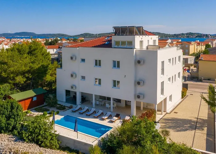 Royal Ii Gasthuis Vodice